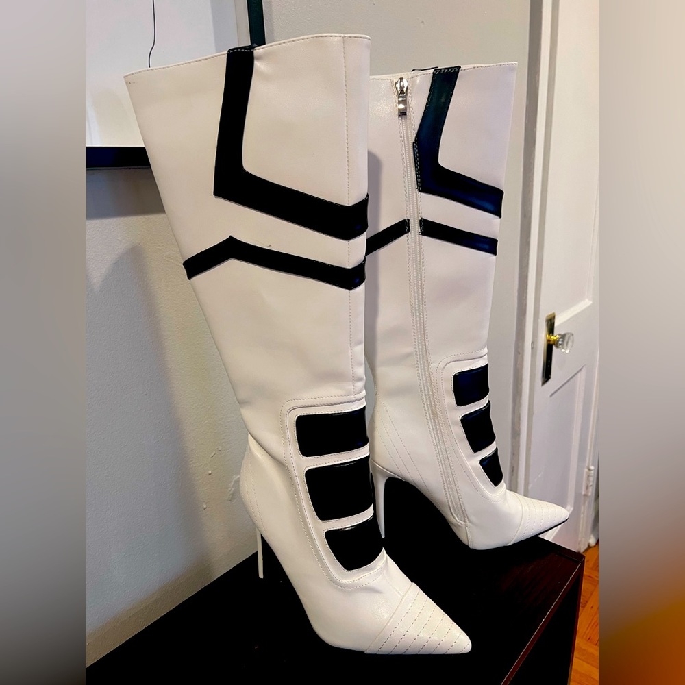 Sporty Pointed-Toe Stiletto Heeled Boot